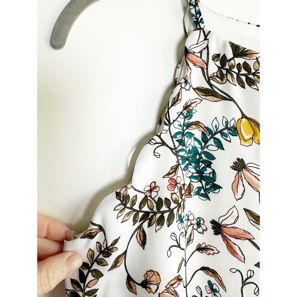 A. Byer Sleeveless Blouse Floral Leaves Size Medium Spring Professional - Picture 3 of 7